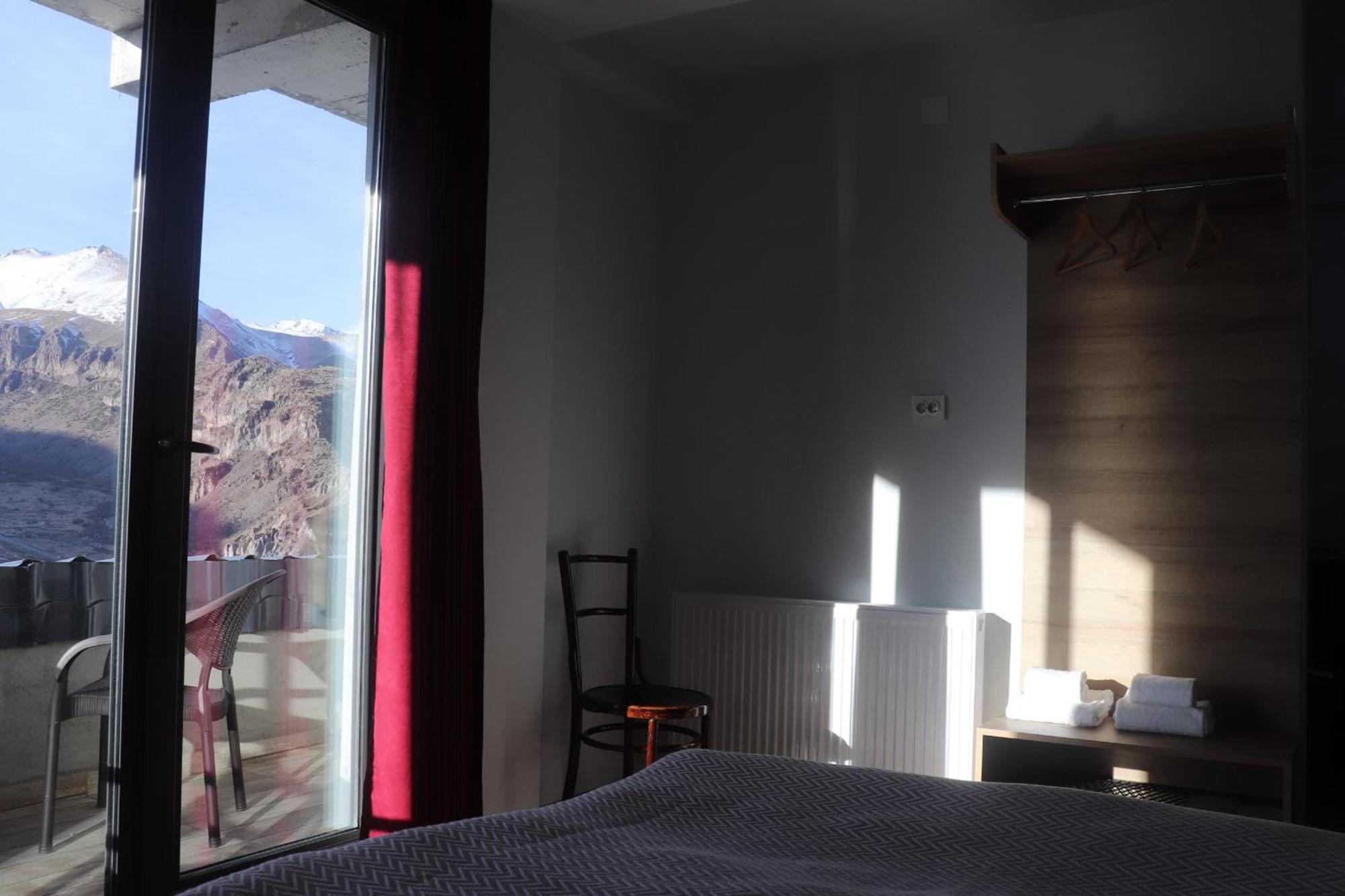 Rooftop Kazbegi Szoba fotó